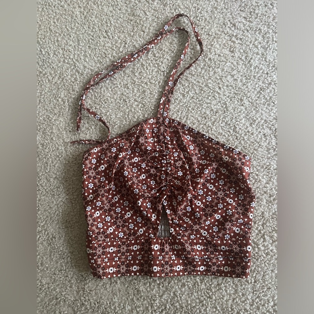 Princess Polly Halter Top